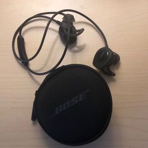 Boss Soundsport Bluetooth headphones